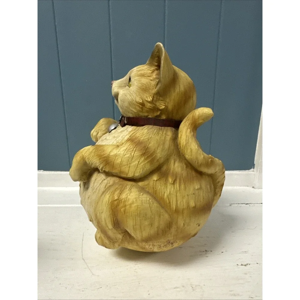 Resin Fat Orange Cat Tubby Tabby Kitty Figurine With Yarn 9